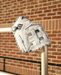2024-2025 A1000® 1620 12.5” Fastpitch Softball First Base Mitt.