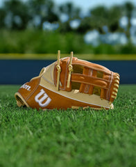 2026 A1000® 1750 12.5” Outfield Baseball Glove