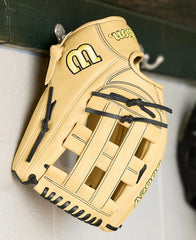 2026 A2000® Classics Series 1777 12.75” Outfield Glove