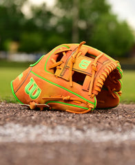 2024 Georgia Peach A2000 1786 11.5” Infield Baseball Glove