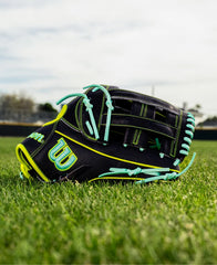 2026 A2000® 1750SS 12.5” Outfield Baseball Glove
