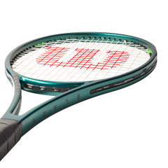 Blade Pro 98 (16x19) V9 Tennis Racket