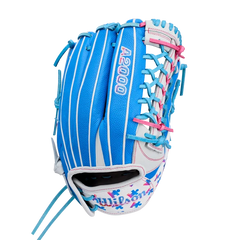 Love the Moment™ A2000 T125 12.5" Outfield Fastpitch Glove