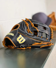 2026 A2000® Classics Series 1750 12.5” Outfield Baseball Glove